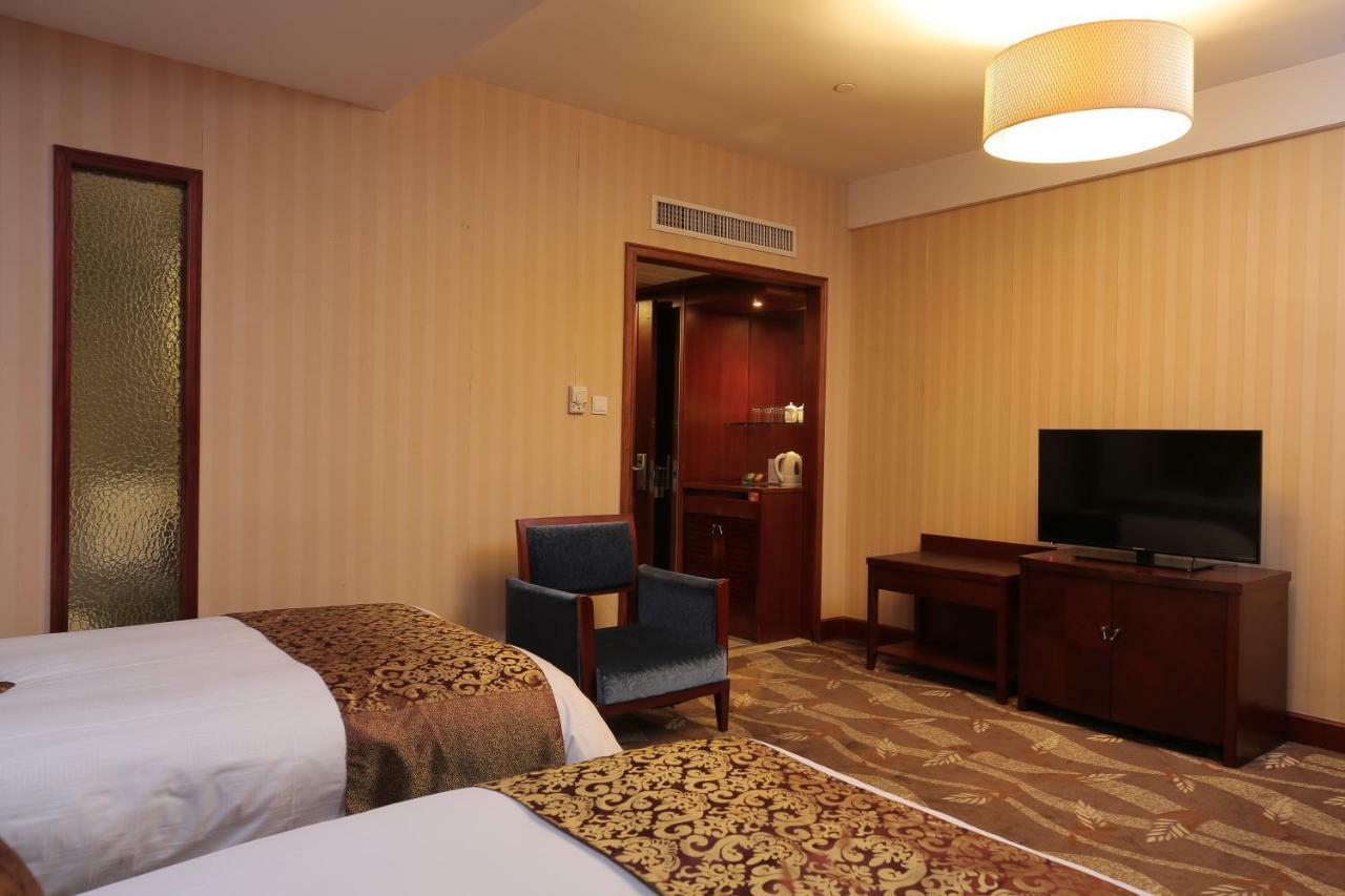 Ruby Bella Hotel Ningbo Old Bund Exterior foto